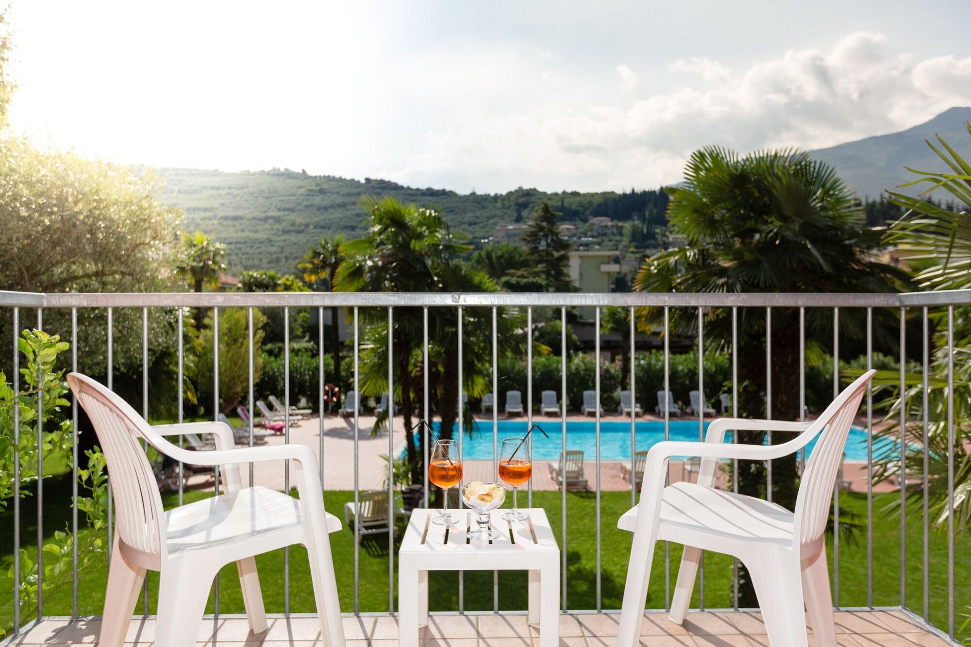 Brione Green Resort Riva del Garda Kültér fotó